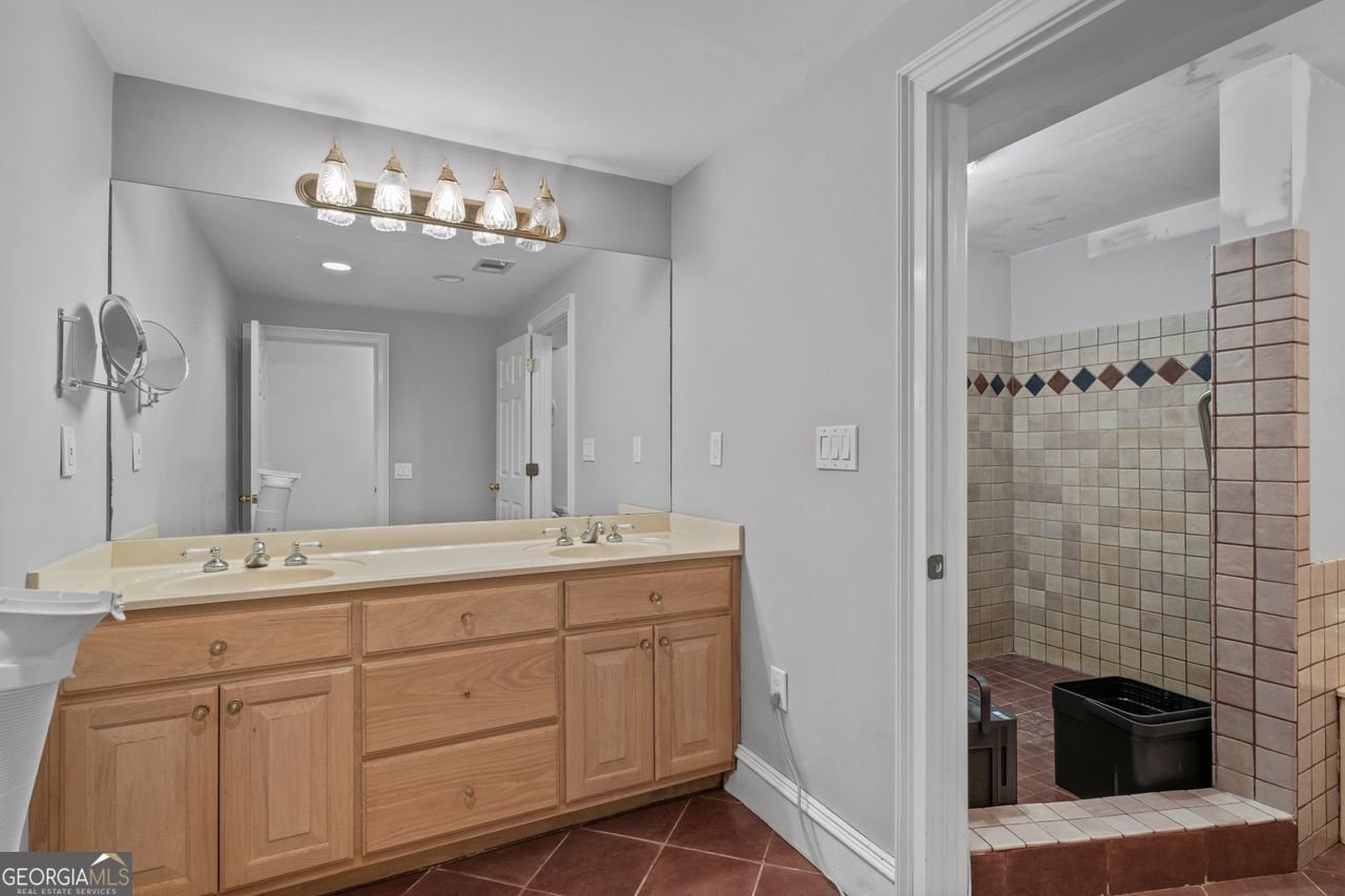 146 CANTRELL Road Marble Hill - 38