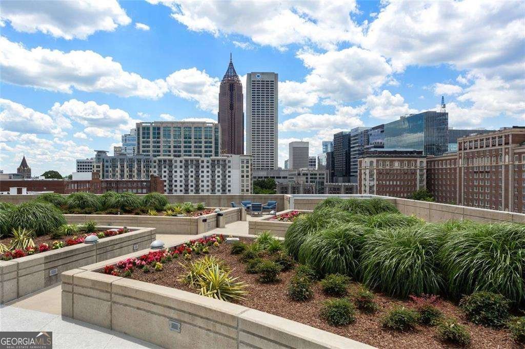 860 PEACHTREE Street Atlanta - 29
