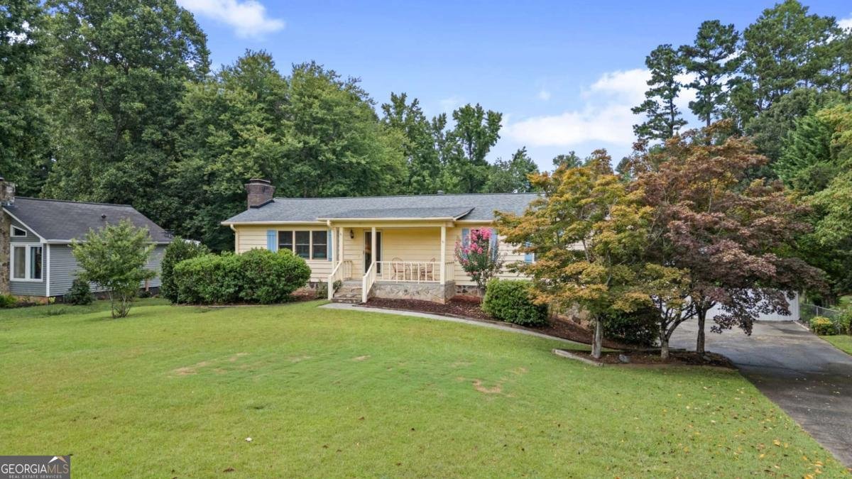4692 Cheri Lynn Road Acworth - 1