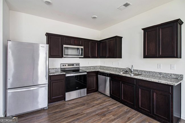 235 Grand Central Way Cartersville - 11