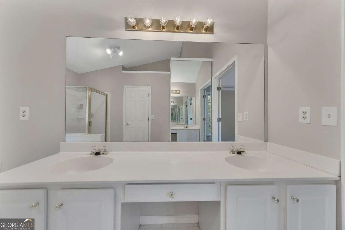 1031 Camden Lane Woodstock - 25