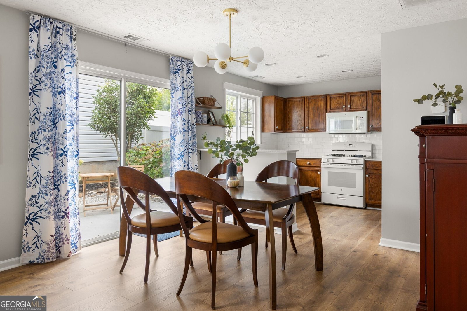 185 Swanee Lane Woodstock - 2