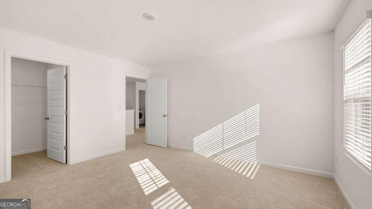 636 Kimberwick Drive Locust Grove - 33