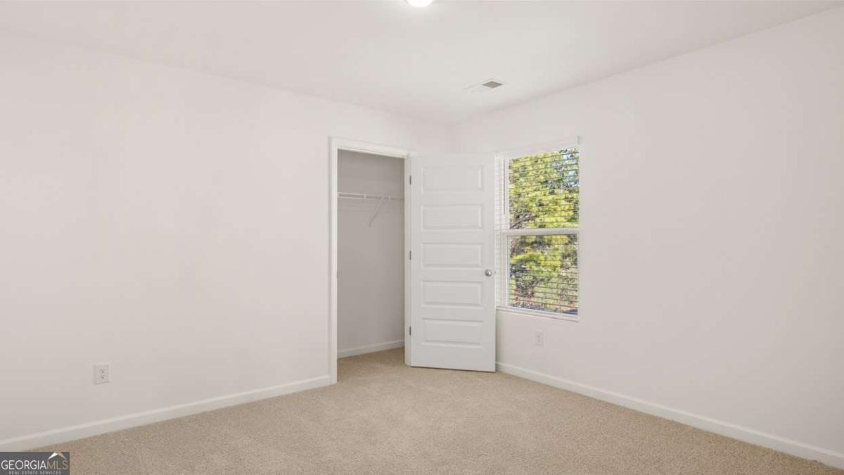 636 Kimberwick Drive Locust Grove - 37