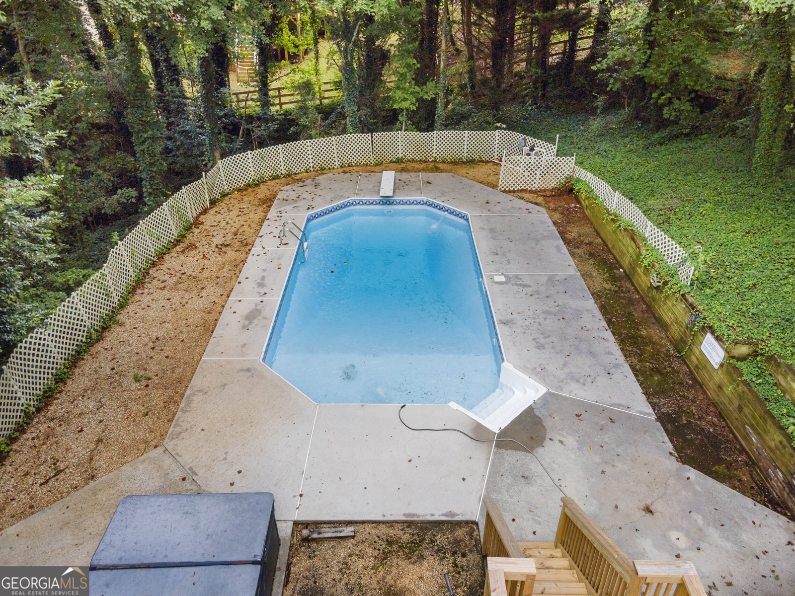 525 Brooksdale Drive Woodstock - 2