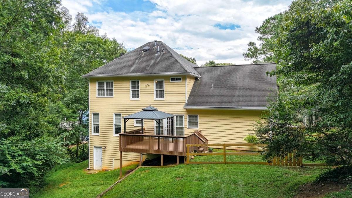 1005 Springharbor Walk Woodstock - 17