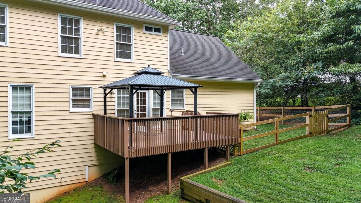 1005 Springharbor Walk Woodstock - 18