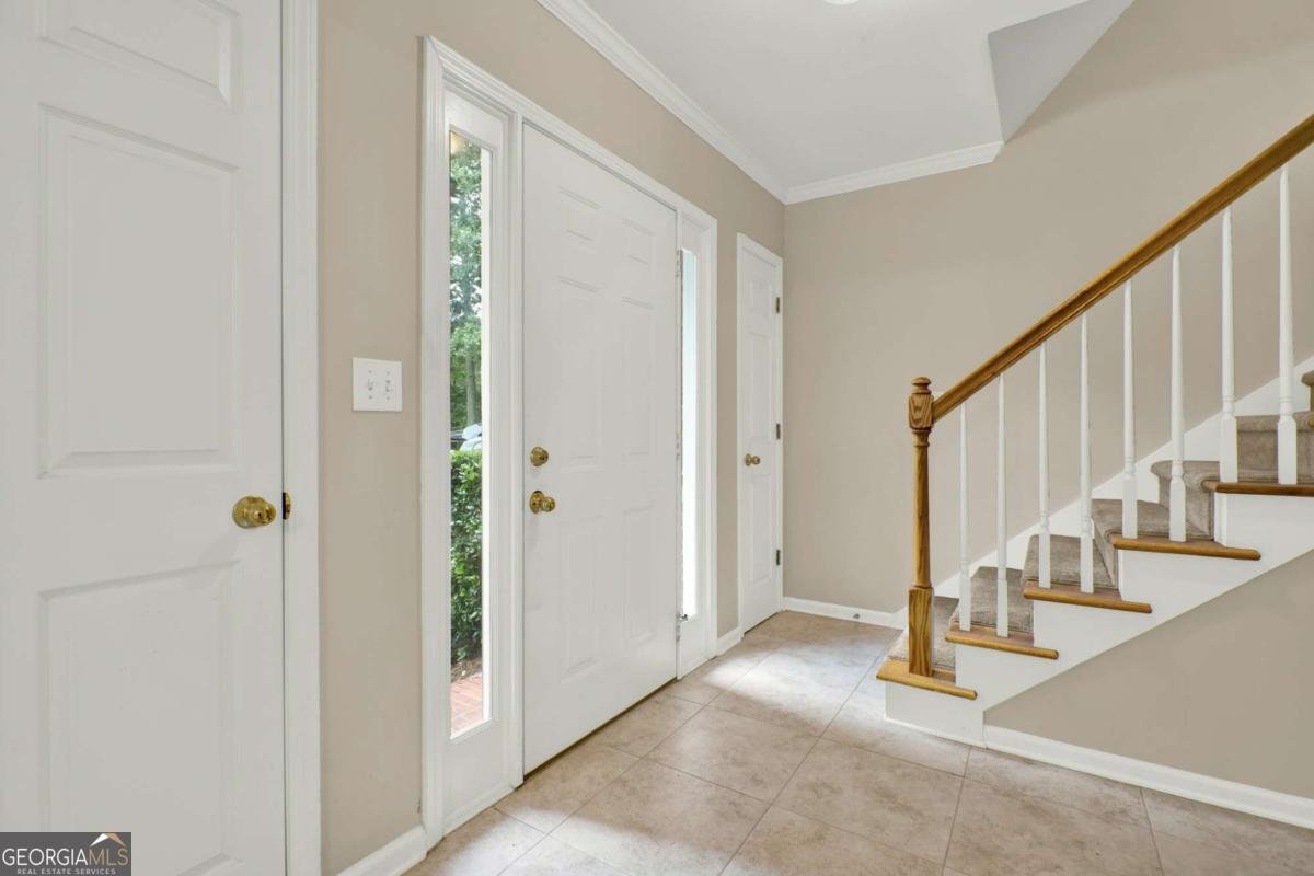 1005 Springharbor Walk Woodstock - 38