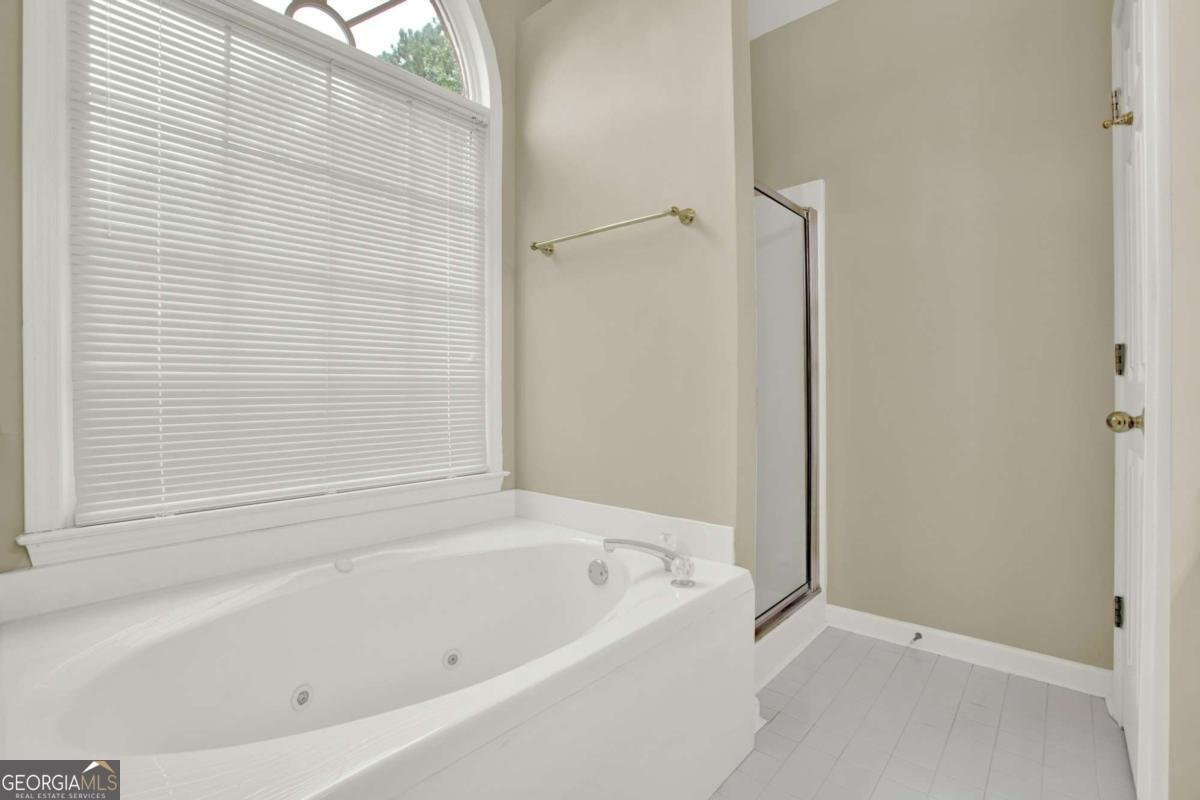 1005 Springharbor Walk Woodstock - 49