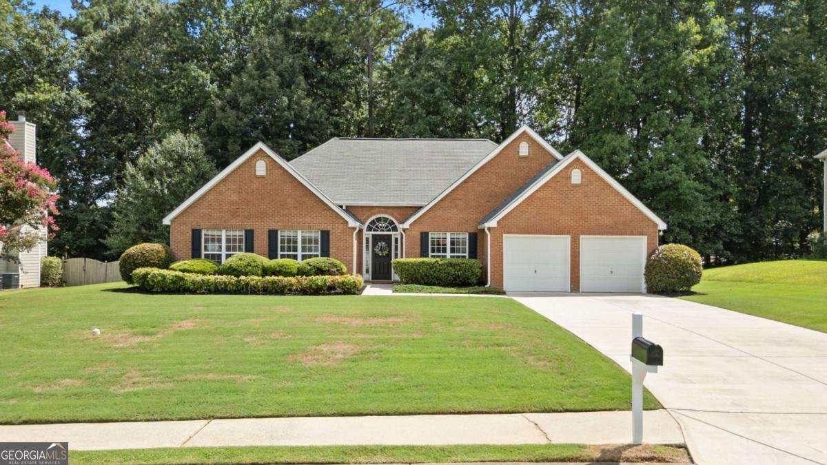 5920 Rives Drive Alpharetta - 1