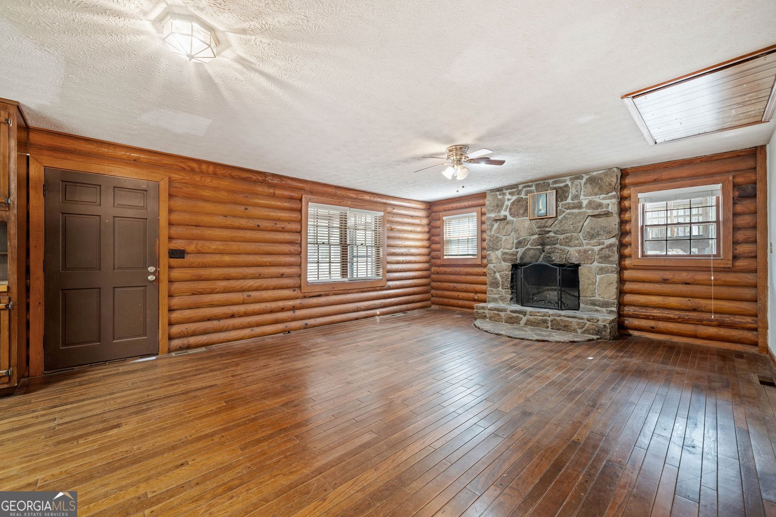 10 MOSS LANDING Road Acworth - 72