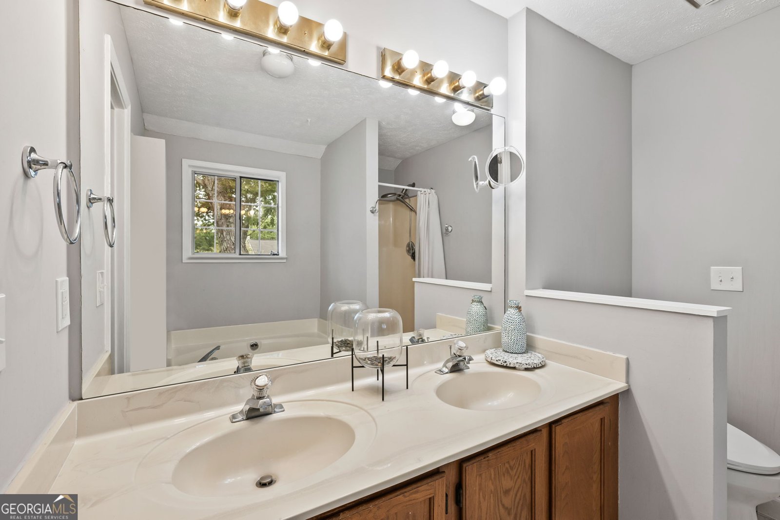 220 Magnolia Tree Court Johns Creek - 18