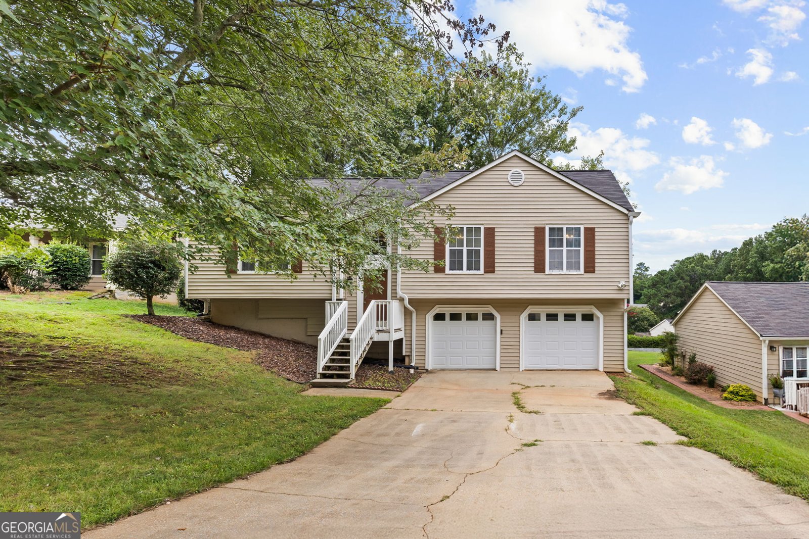 220 Magnolia Tree Court Johns Creek - 2