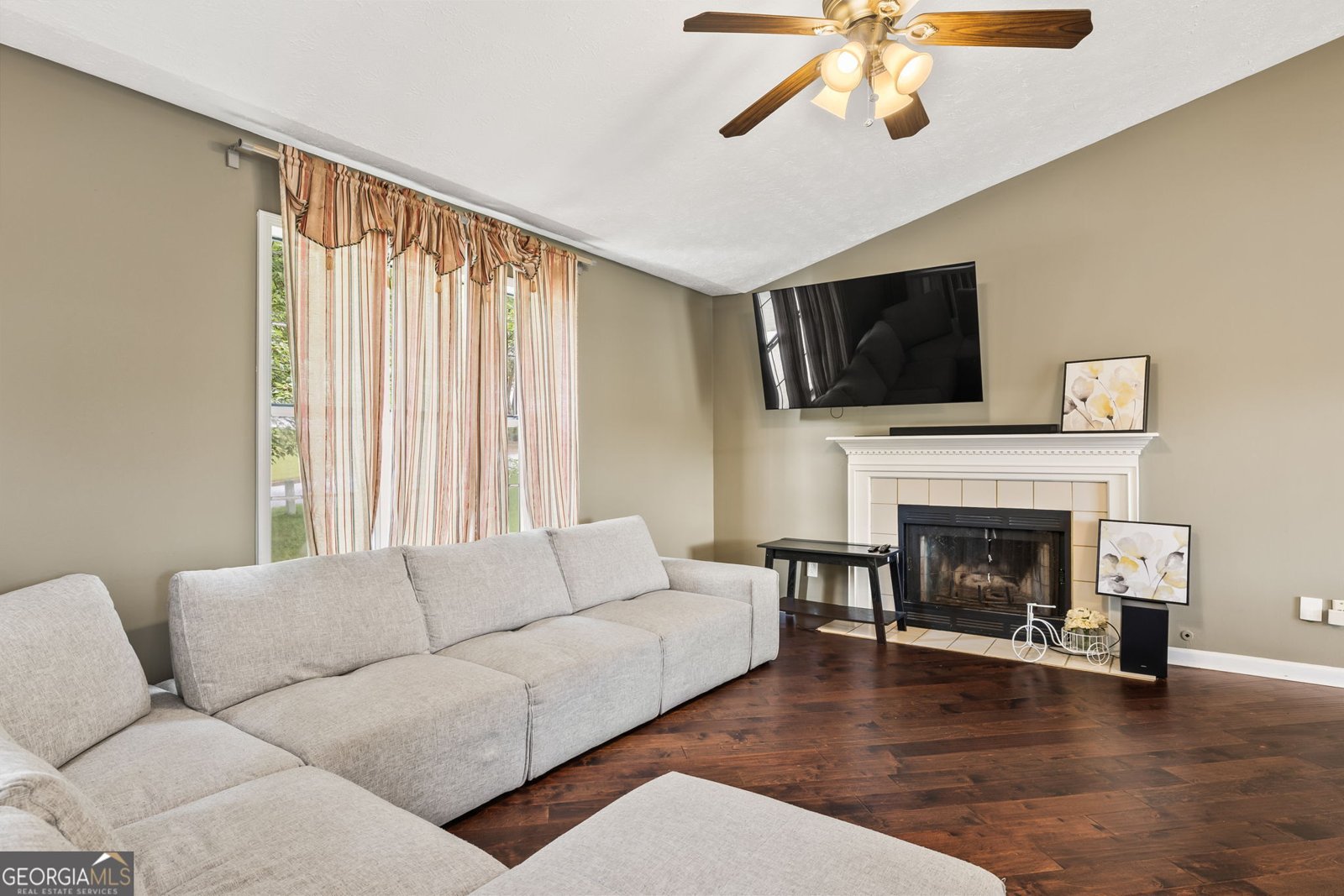 220 Magnolia Tree Court Johns Creek - 6