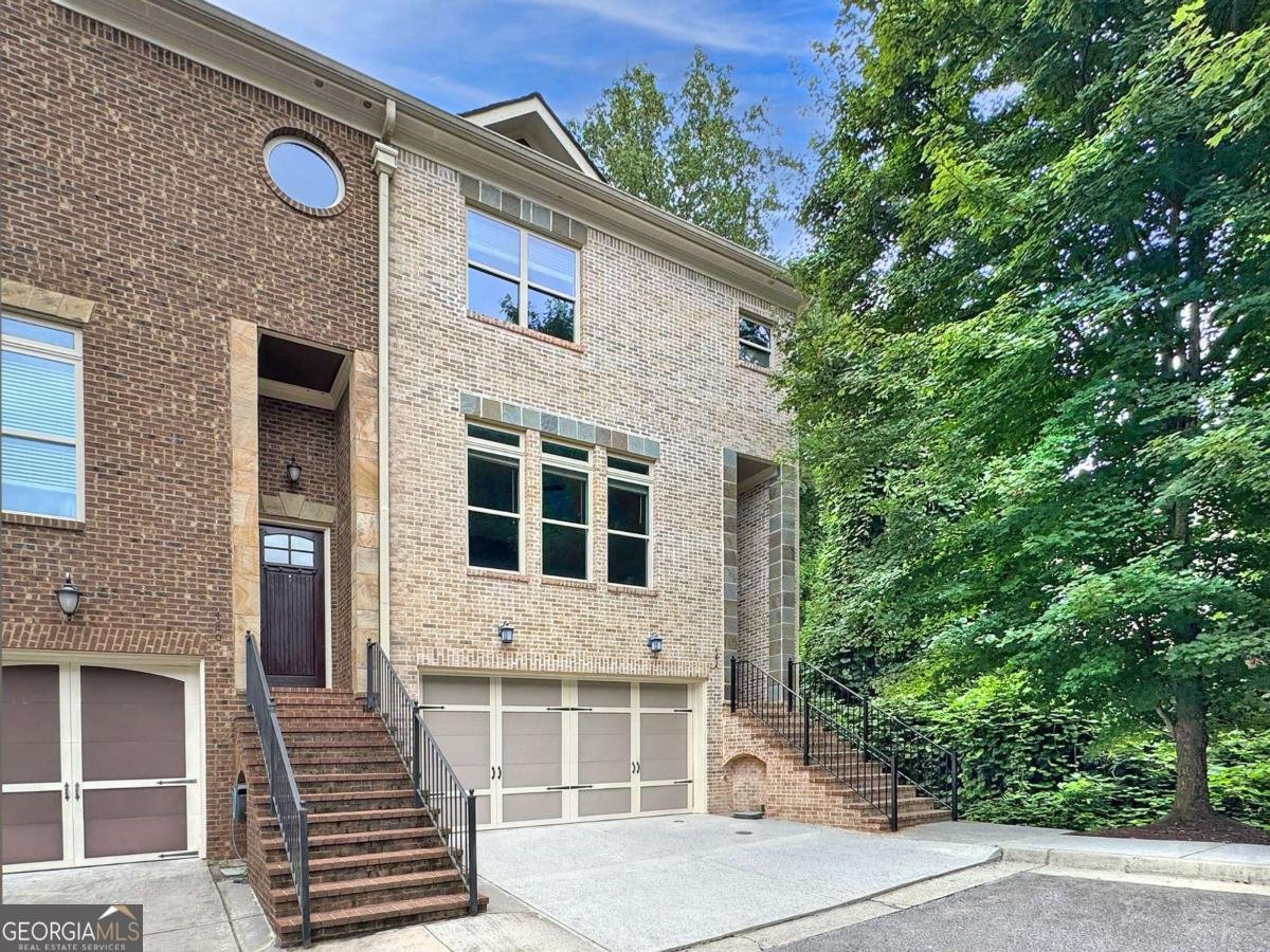 482 Pearl Cove Court Sandy Springs - 1
