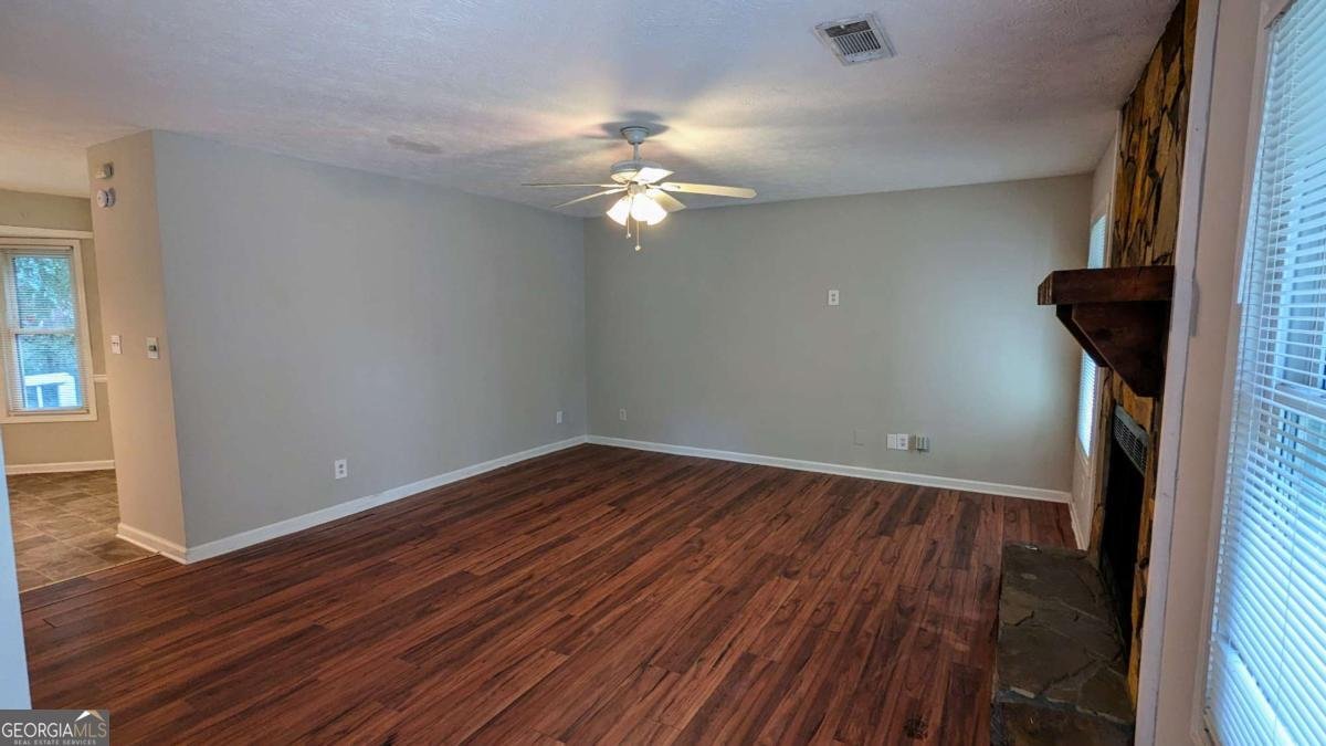 5473 Redwood Drive Stone Mountain - 3