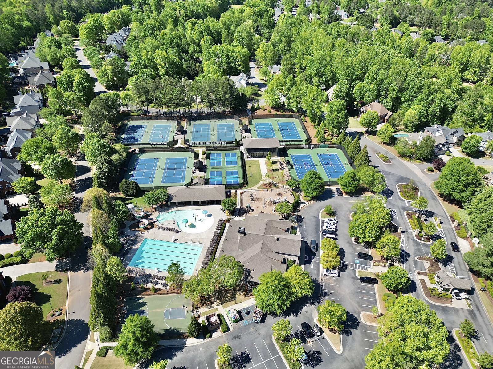 14492 Club Circle Alpharetta - 30