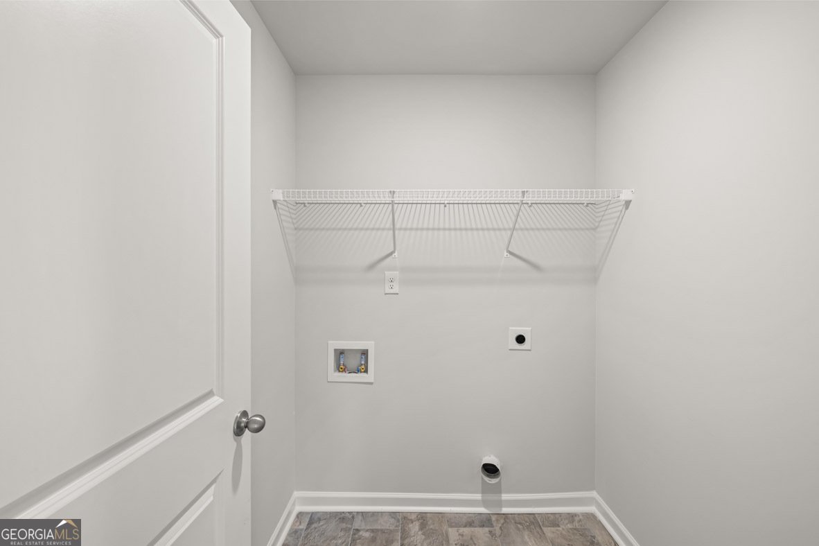 19 Holland Cove Winder - 34