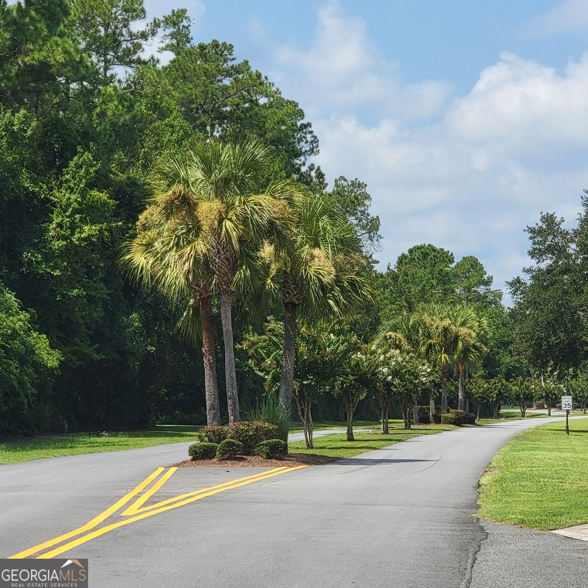 490 Eagle Boulevard Kingsland - 66