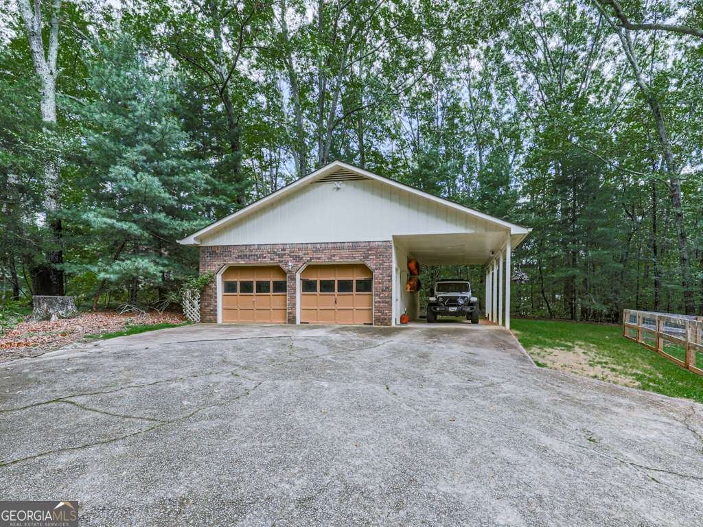 191 Putnam Road Canton - 40