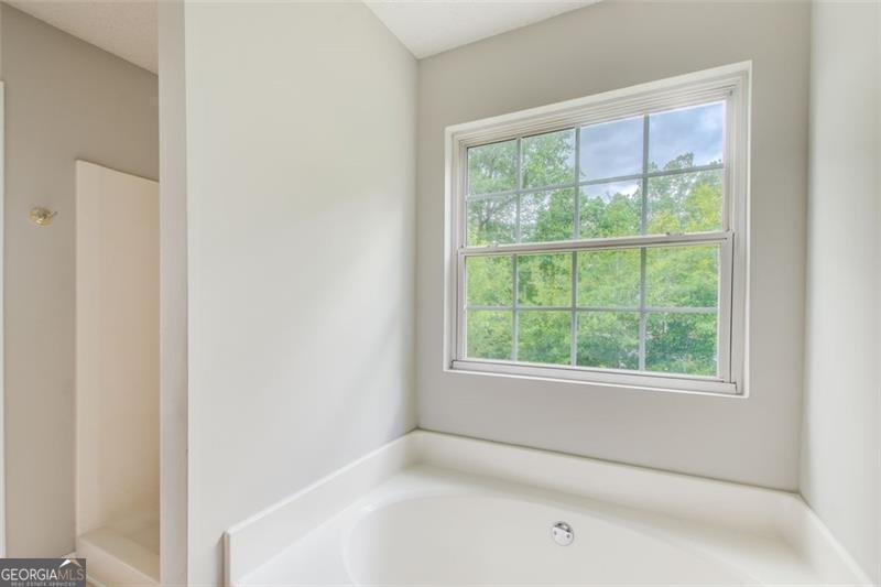 1037 ROLLING RIDGE Lane Auburn - 26