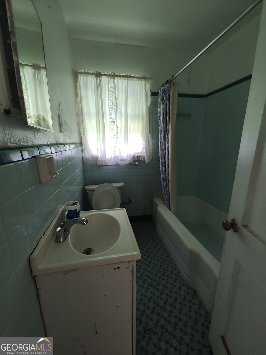 847 Midway Street Atlanta - 4