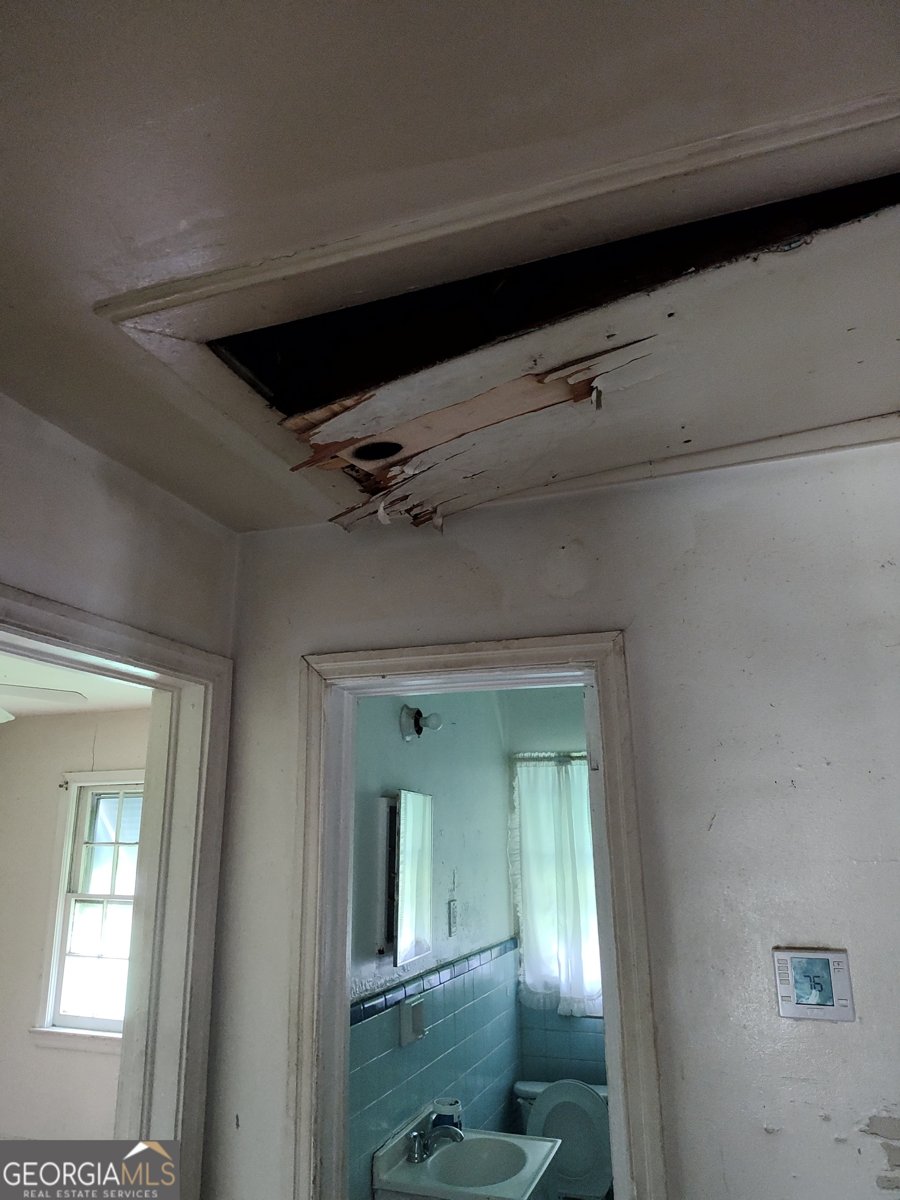 847 Midway Street Atlanta - 6