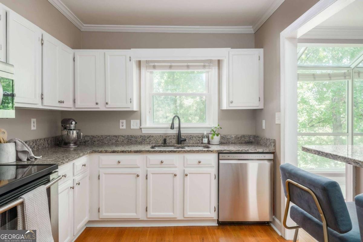7500 Roswell Road Sandy Springs - 9