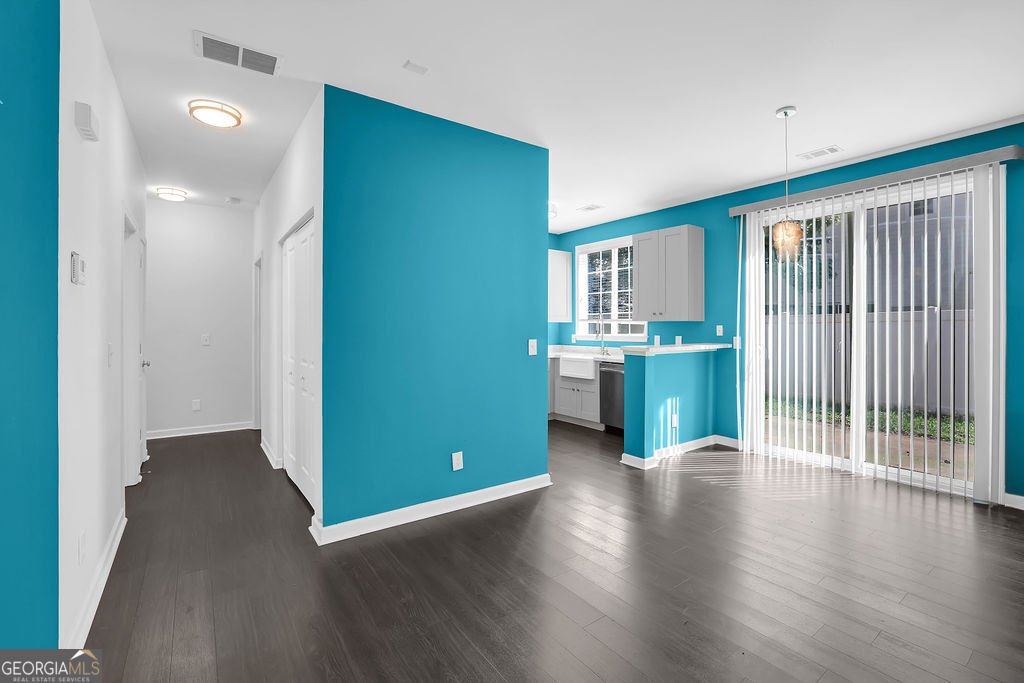 570 Oaks Drive Woodstock - 10