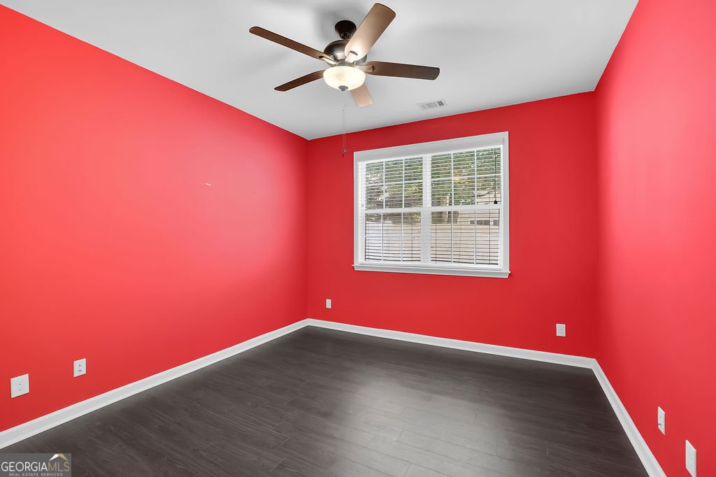 570 Oaks Drive Woodstock - 25