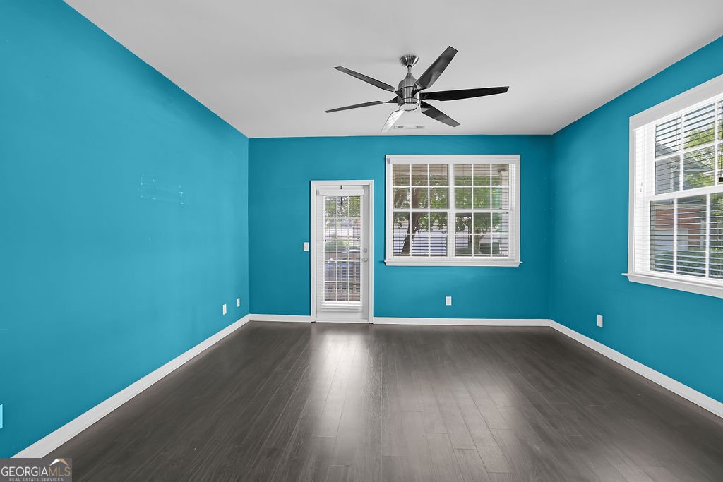 570 Oaks Drive Woodstock - 4