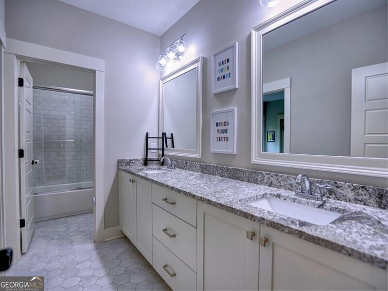 15420 Birmingham Highway Milton - 27