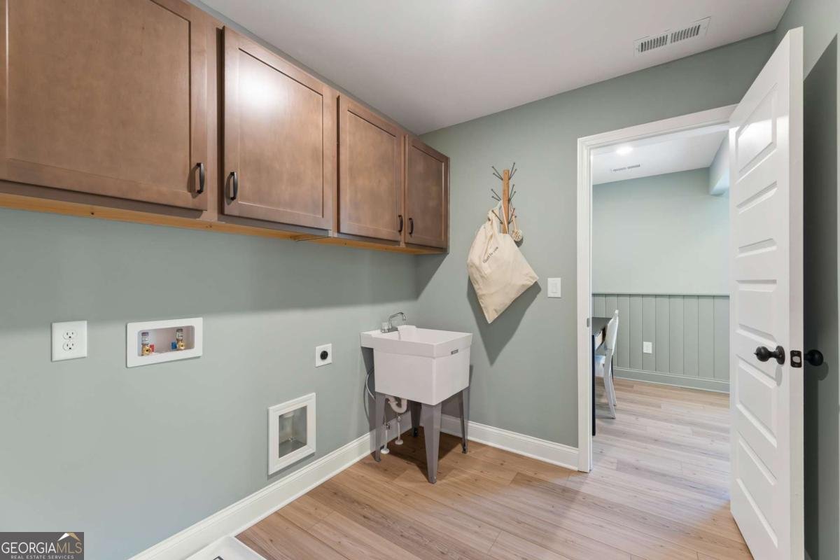 58 Riverwalk Manor Drive Dallas - 20