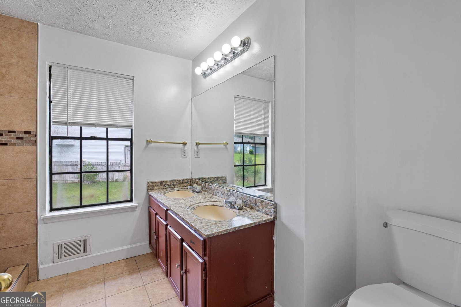 8475 Big Cedar Court Riverdale - 16