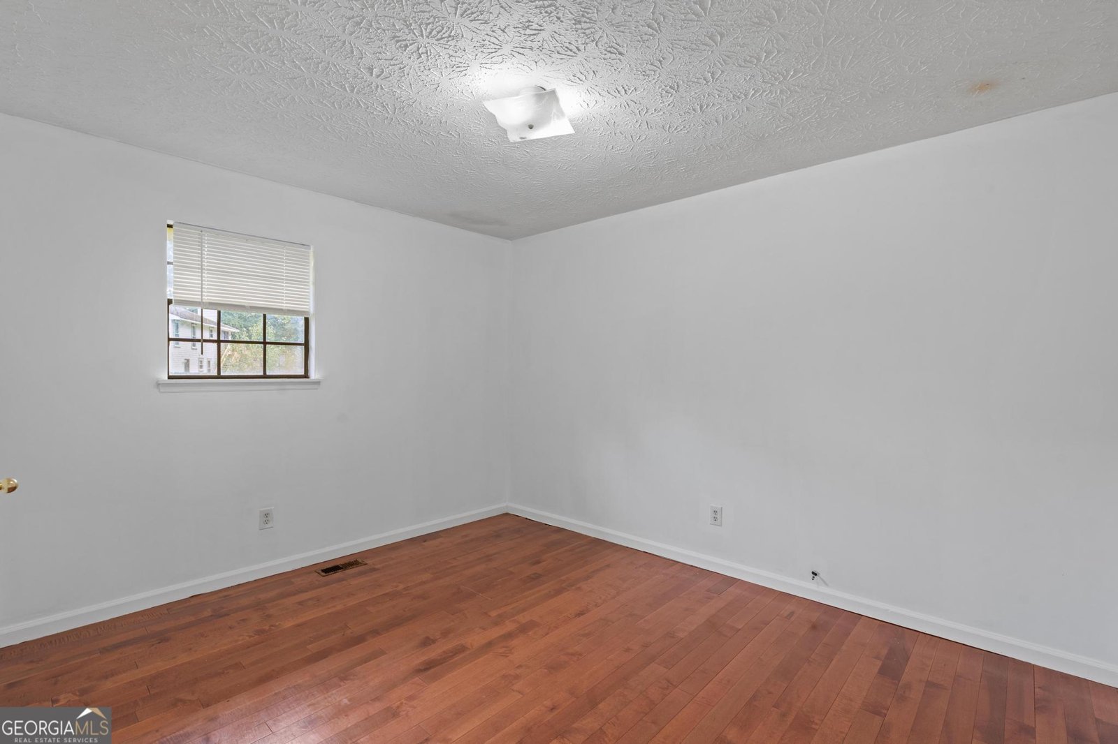 8475 Big Cedar Court Riverdale - 20