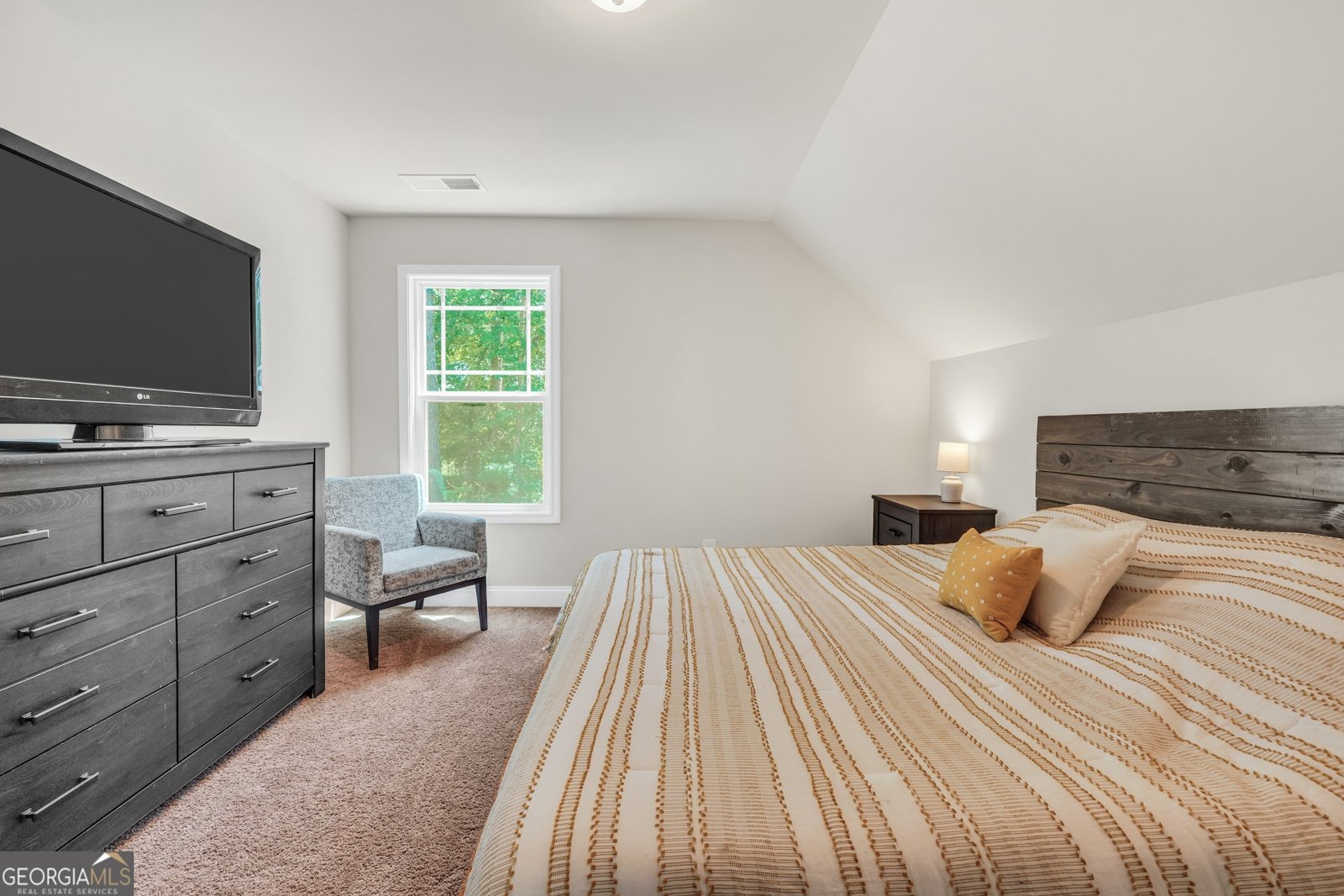 1009 Bush Road Barnesville - 31