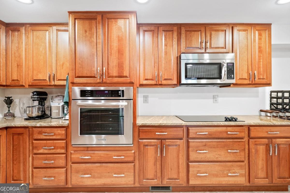 2760 Caraway Drive Tucker - 43