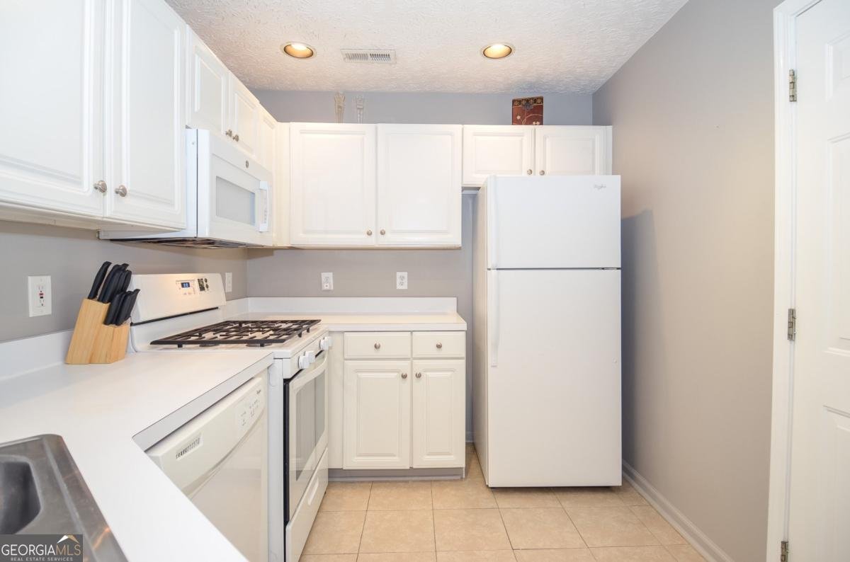 204 Chelsea Court Woodstock - 9