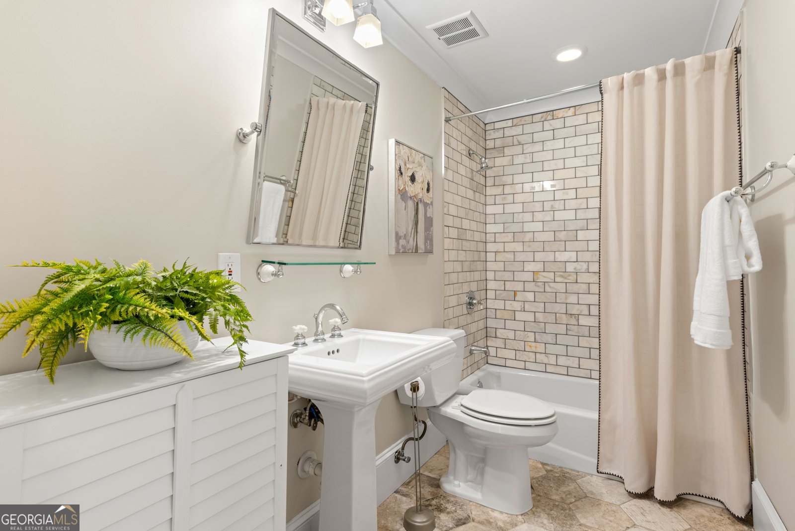 1490 Chevron Drive Atlanta - 30