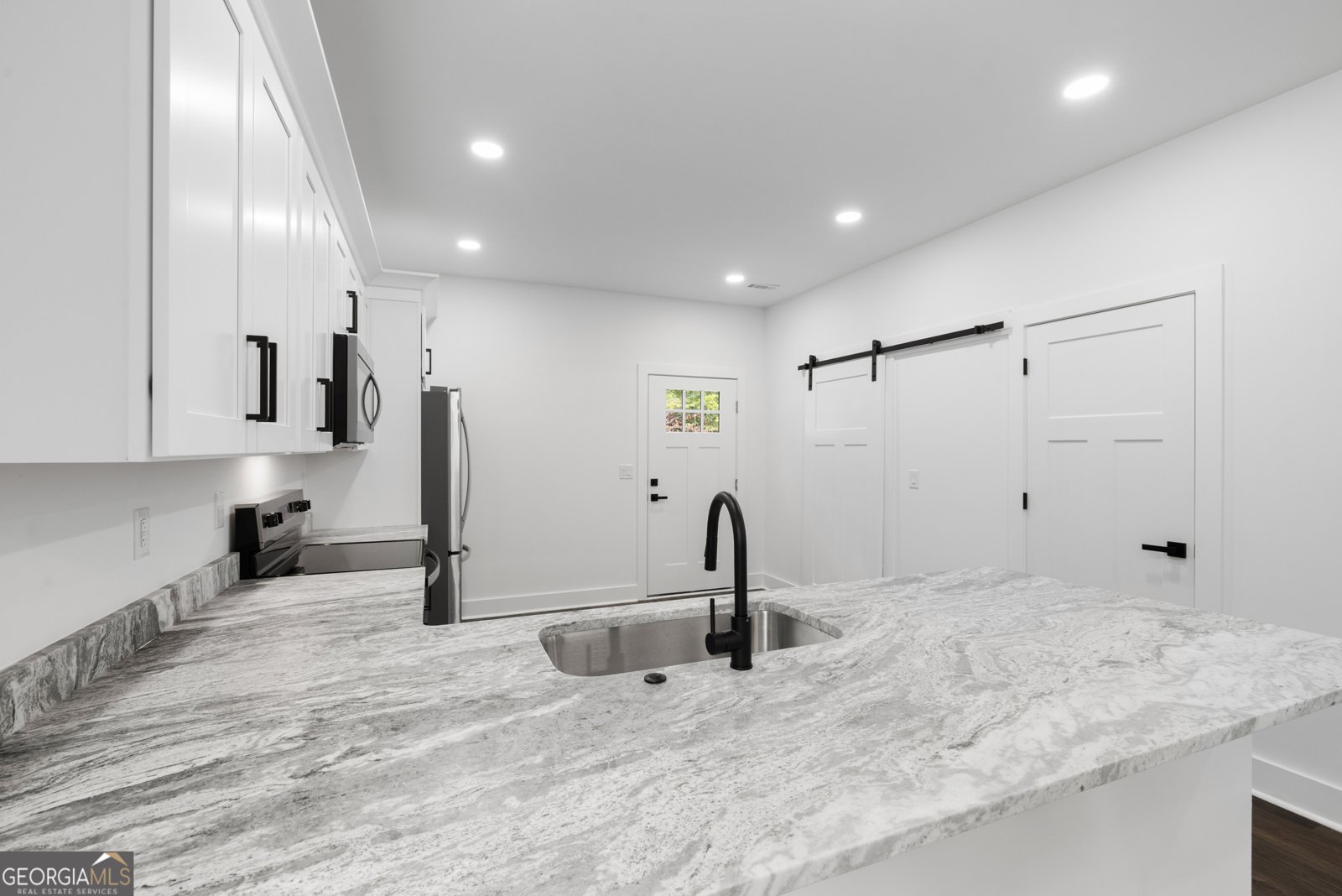 306 Hickory Trail Westminster - 8