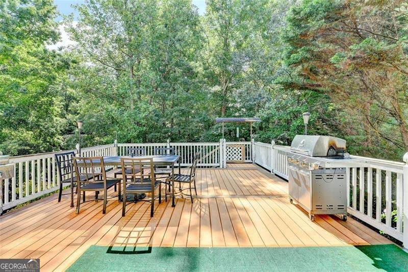 6307 BLUEGRASS Flowery Branch - 39