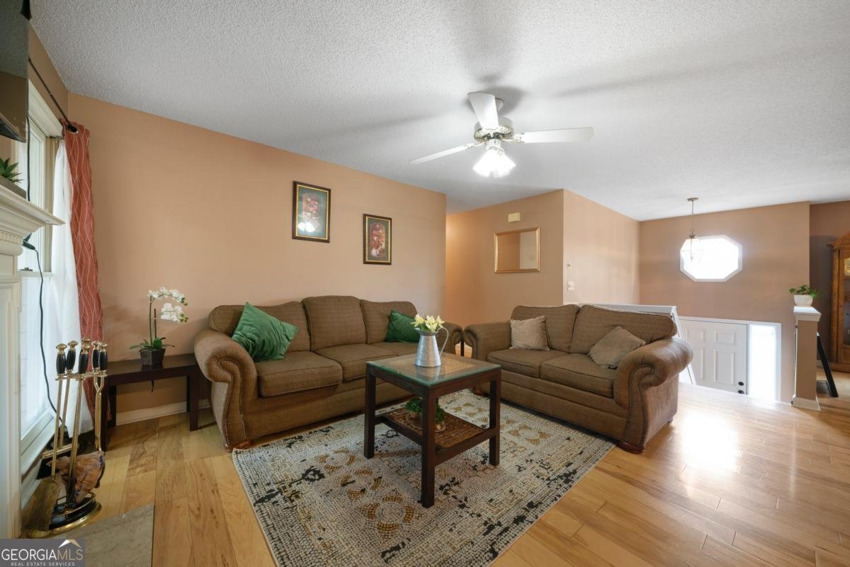 520 Brown Farm Road Cartersville - 1