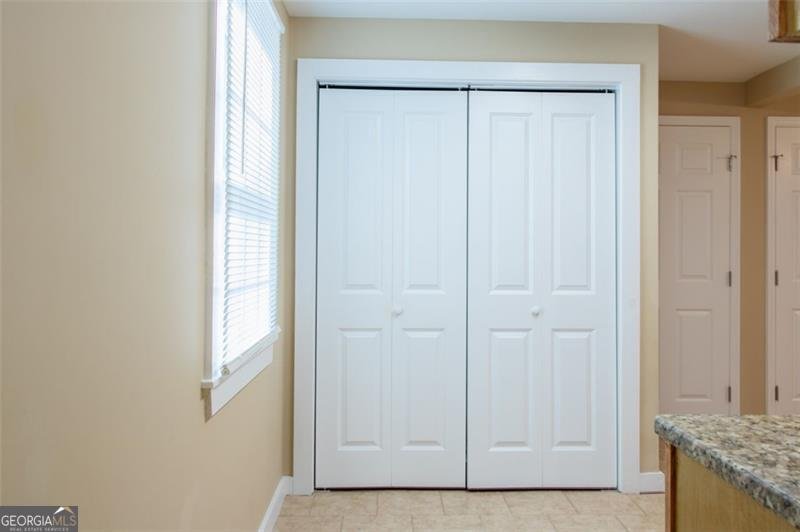 305 GROVE Avenue Lindale - 8