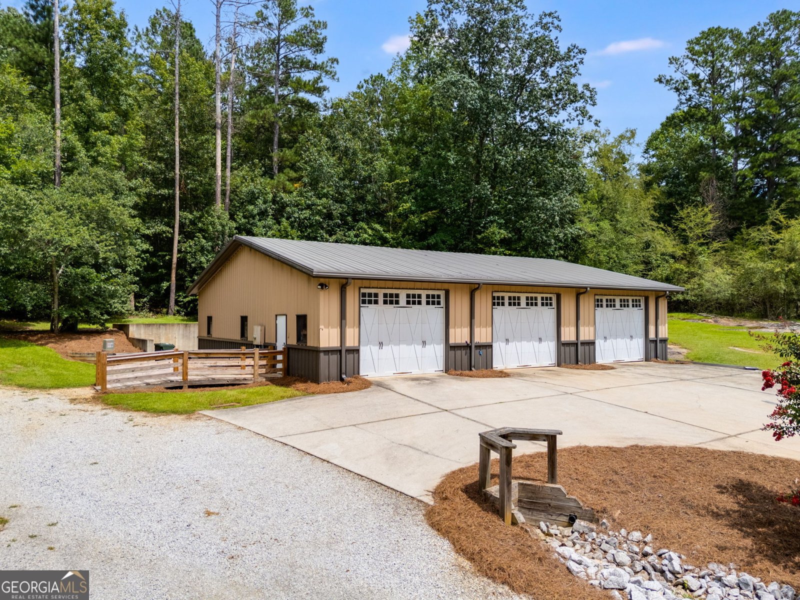 6470 Cedar Mountain Road Douglasville - 35