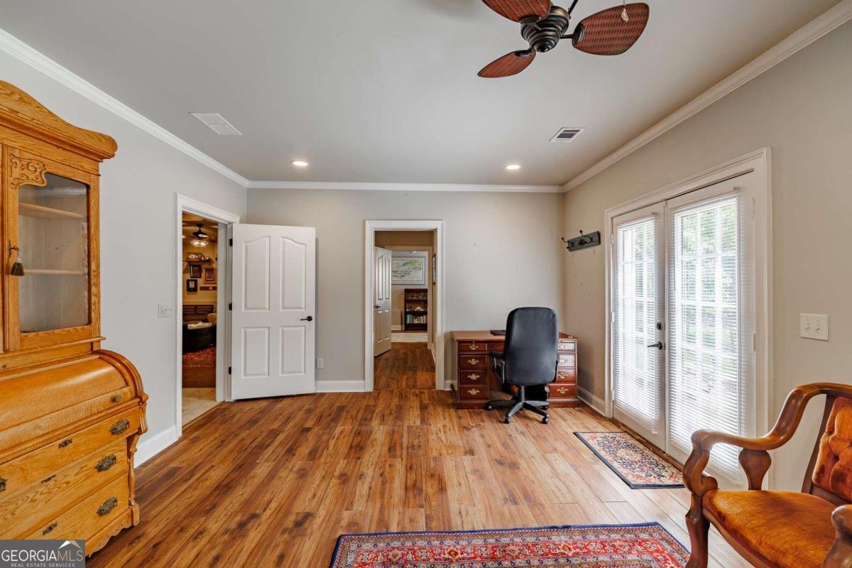 1031 Riverhill Drive Bishop - 47