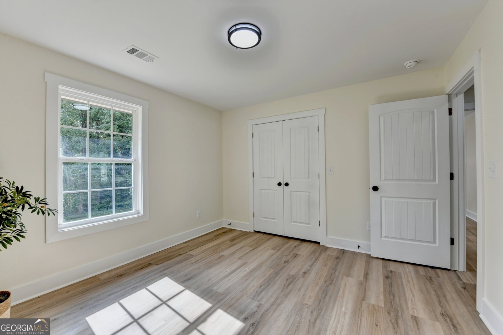 5363 WG Robinson Road Gainesville - 45