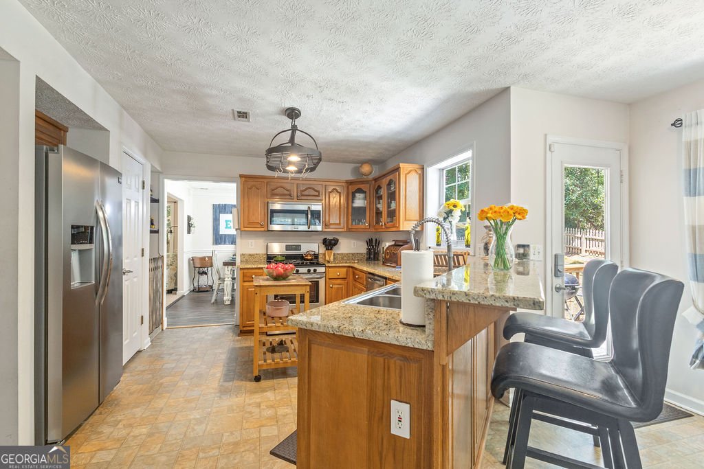 28 Border Point Sharpsburg - 11