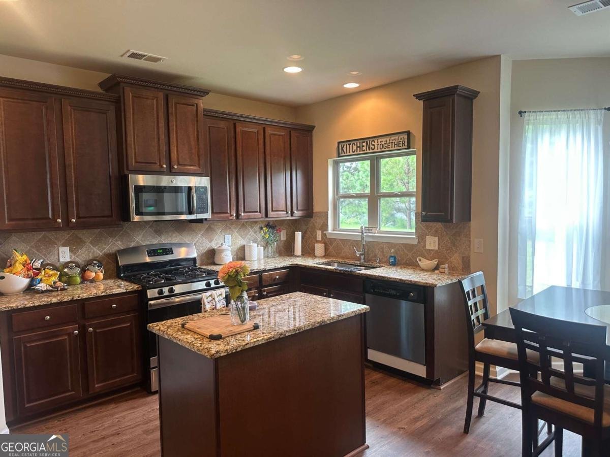 1291 Long Acre Drive Loganville - 27