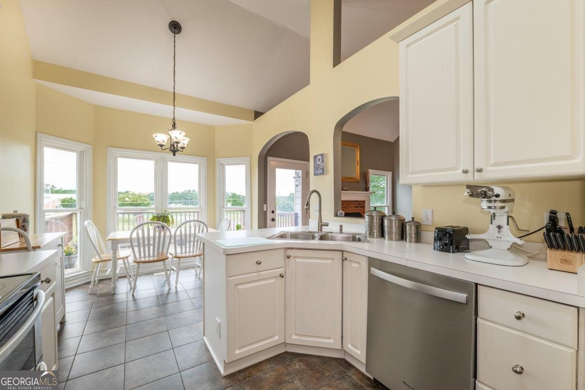 24 Carrington Drive Cartersville - 12