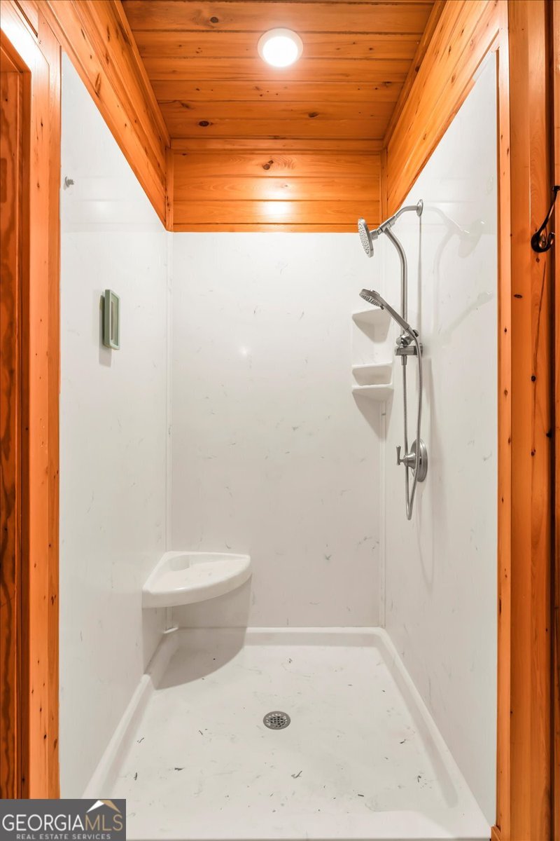 1510 Thomson Road Washington - 25